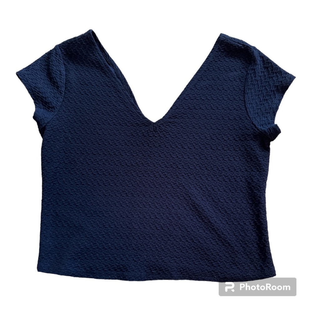 Textured navy blue crop top XL